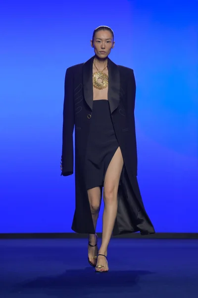 Look 39